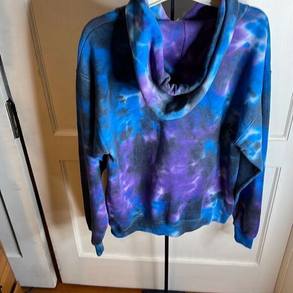 Hot Topic Dark Magic Tie-Dye Hoodie Snakes NWOT Medium - Picture 5 of 6